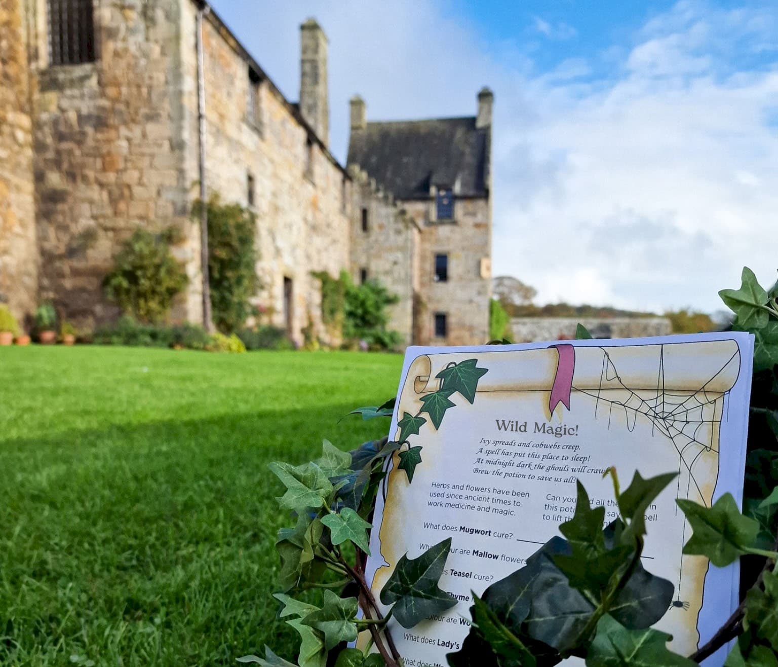 Wild Magic! — autumn family trail at Craigmillar Castle
